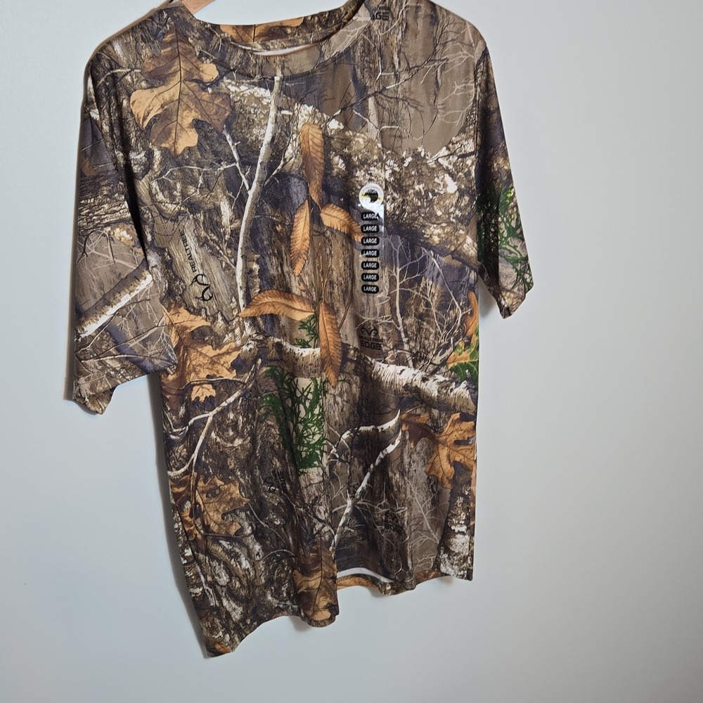 Realtree Edge Men's Camouflage Polyester T-Shirt Short Sleeve Size L
